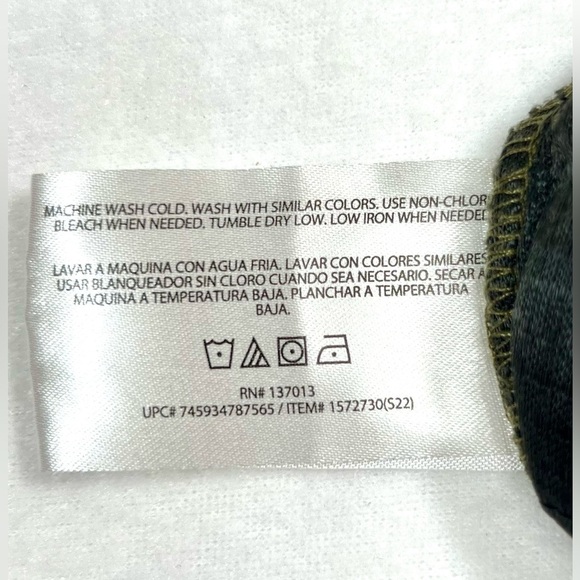 ORVIS Men’s Olive Night Green Cargo Shorts, Pockets Stretchy Size 40 Gorpcore - Picture 11 of 15